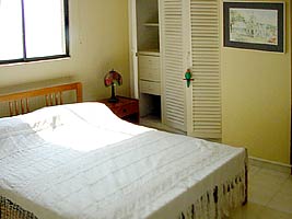 Cartagena apartment, bedroom